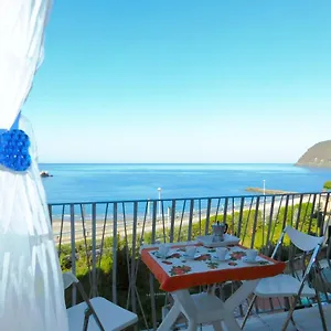  Appartement Bilocale Con Favolosa Vista Mare Italie