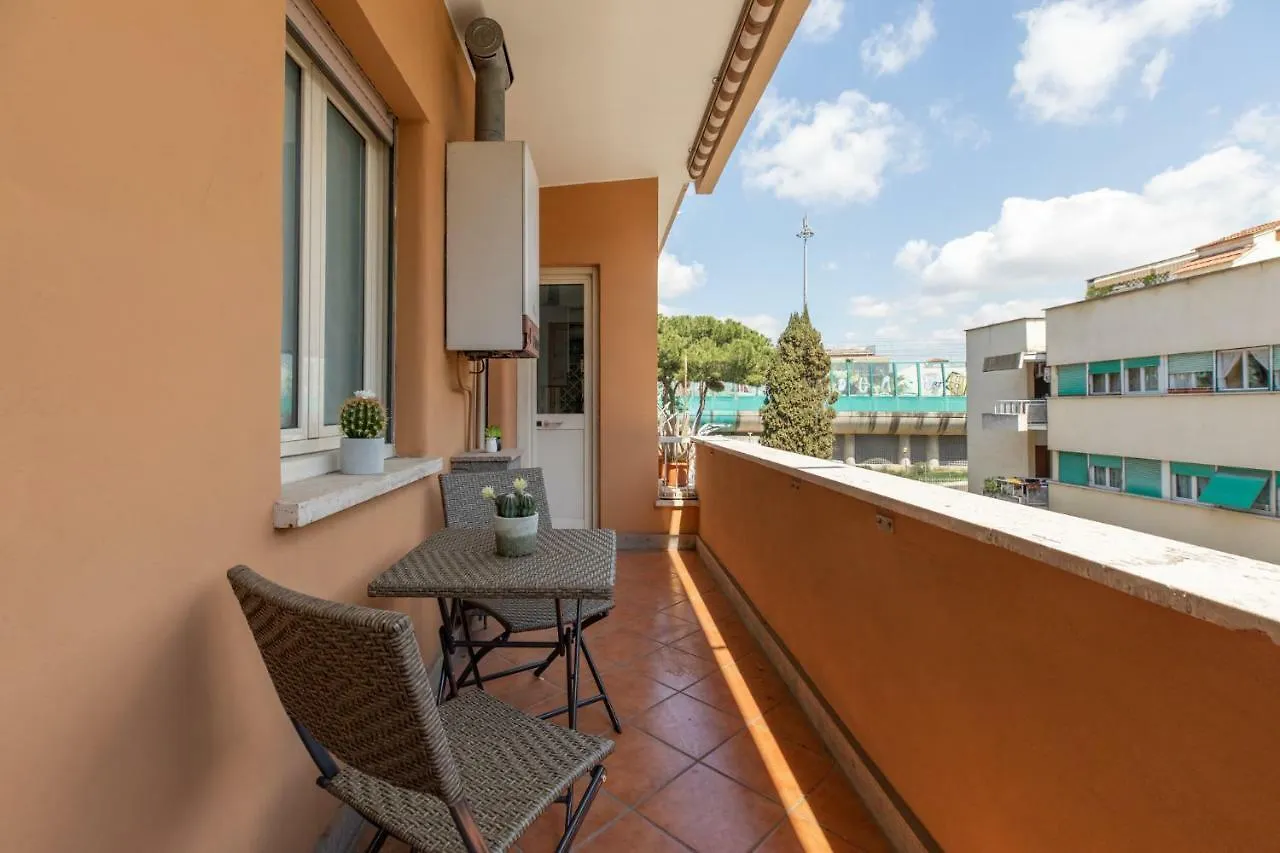 Vatican Cozy Apartment With Terrace Rome